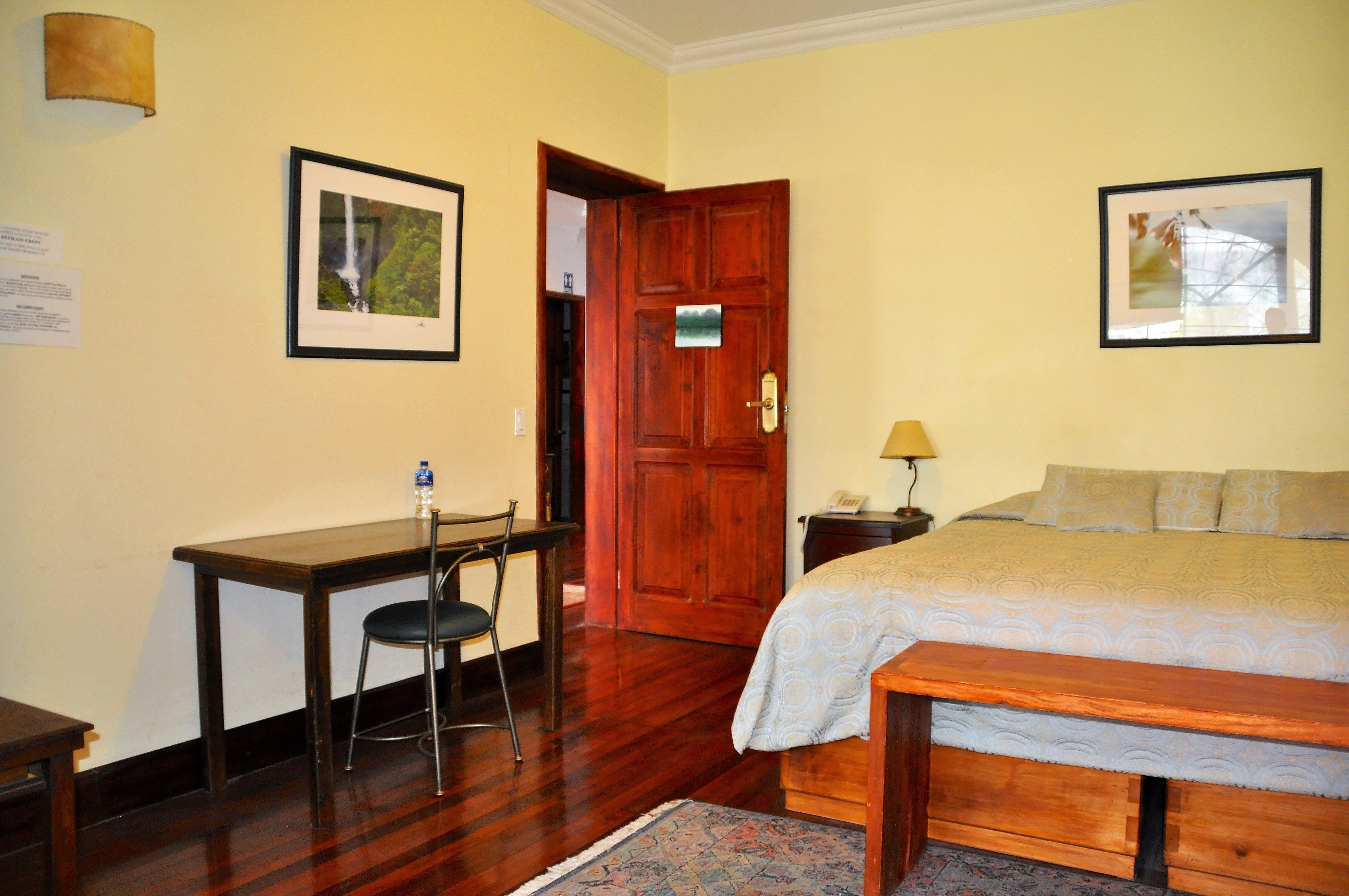 Boutique Hotel Casa Foch Quito Esterno foto