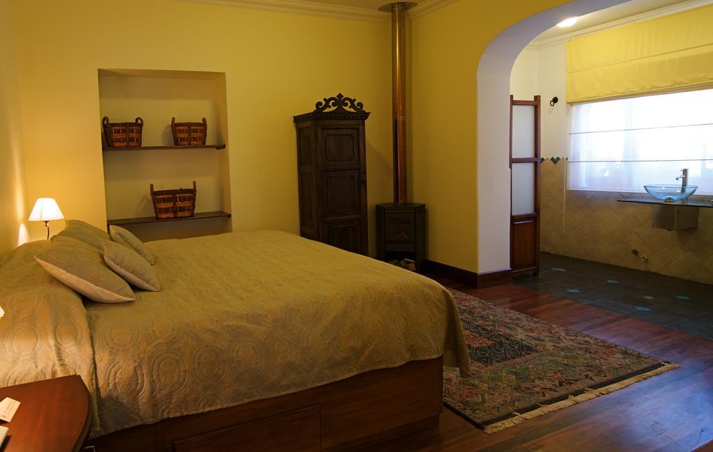 Boutique Hotel Casa Foch Quito Camera foto